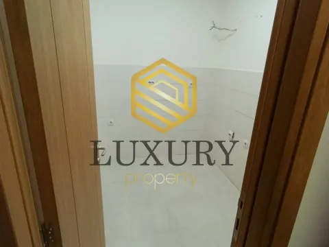 Prodaja, jednosoban stan, 43m², Blok 9, Podgorica - image 4