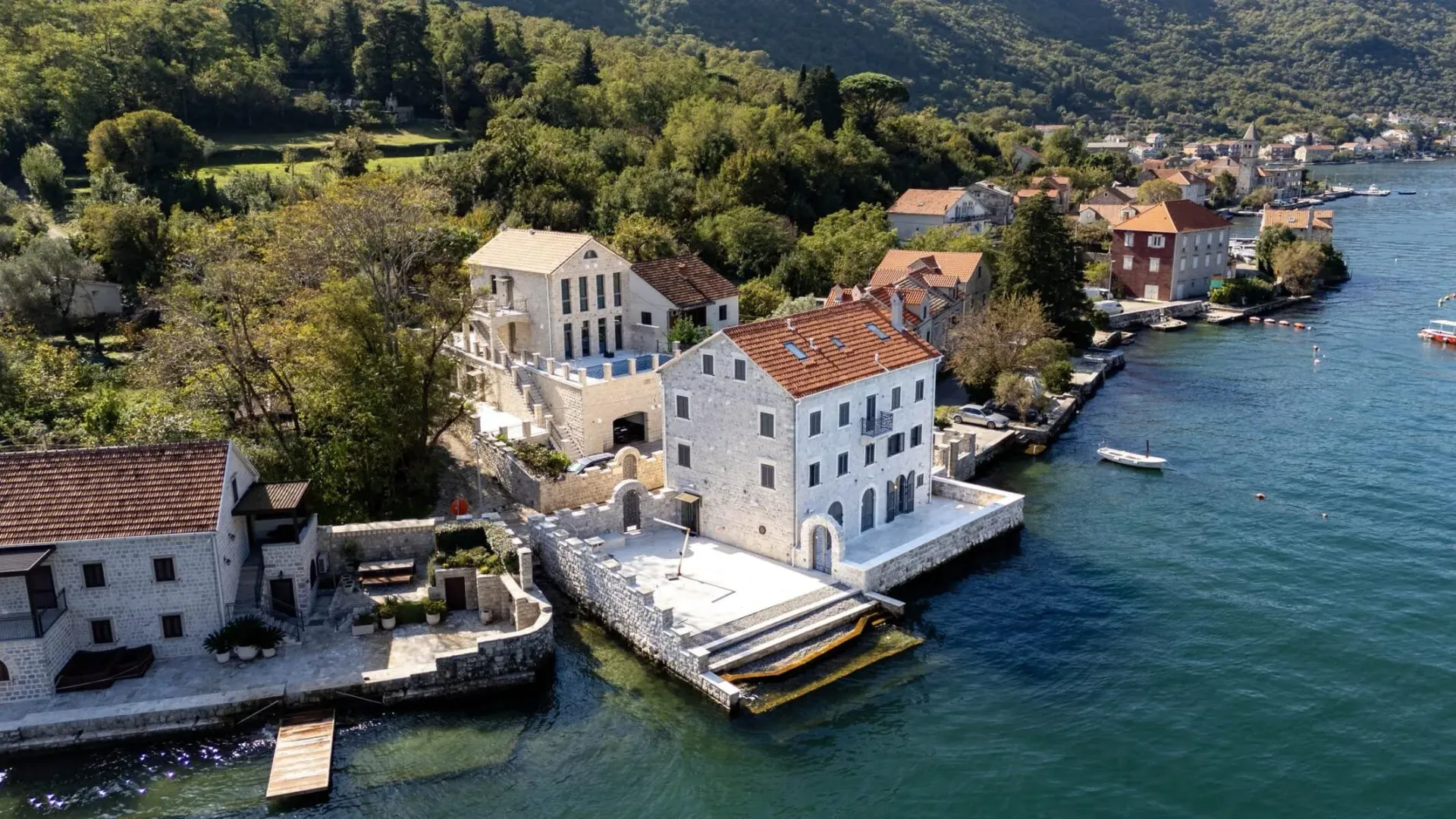 Prodaja, ugostiteljski objekat, 731m², Stoliv, Kotor