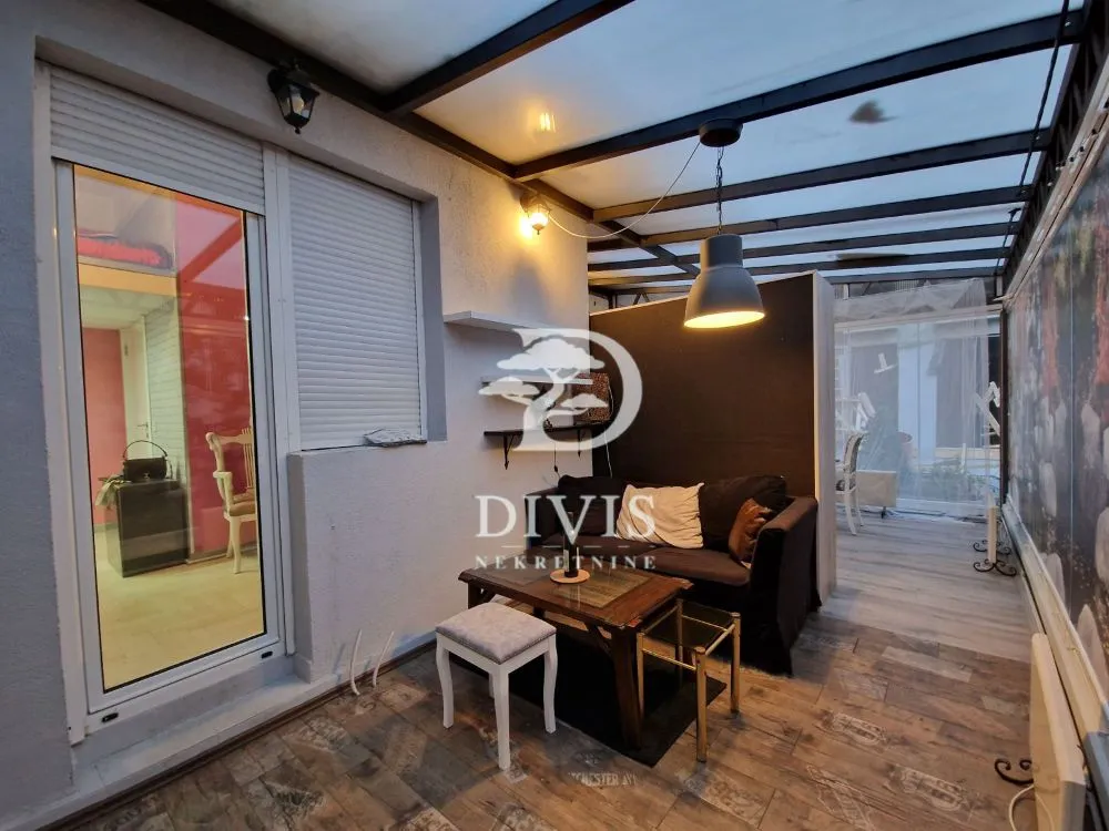Prodaja, dvosoban stan, 71m², Kalenić Pijaca, Vračar Sve Podlokacije