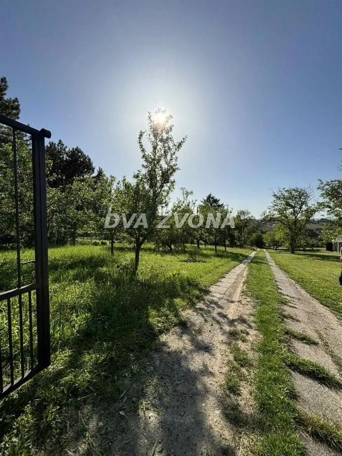 Sale, land lot, 1600m², Sremska Kamenica, Petrovaradin