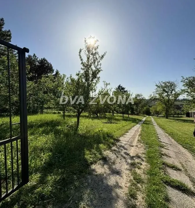 Sale, land lot, 1600m², Sremska Kamenica, Petrovaradin