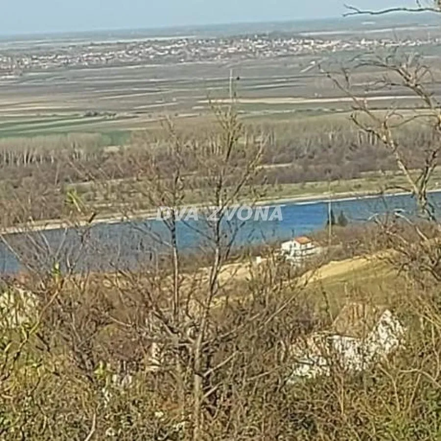 Prodaja, plac, 1500m², Novi Slankamen, Inđija