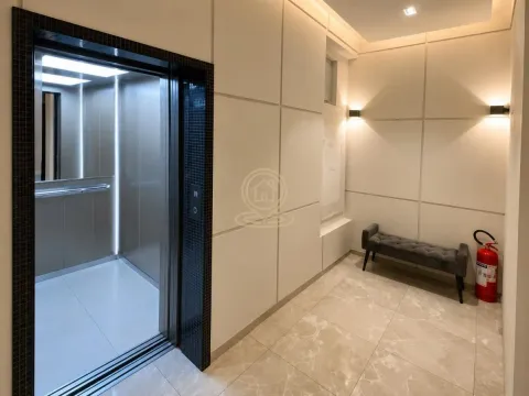 Rent, two bedroom apartment, 35m², Vračar Sve Podlokacije, Beograd - image 5