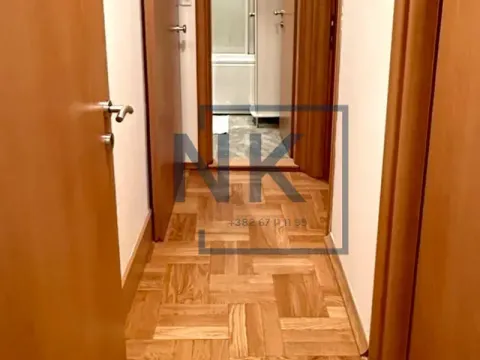 Izdavanje, dvosoban stan, 60m², Stari Aerodrom, Podgorica - image 10