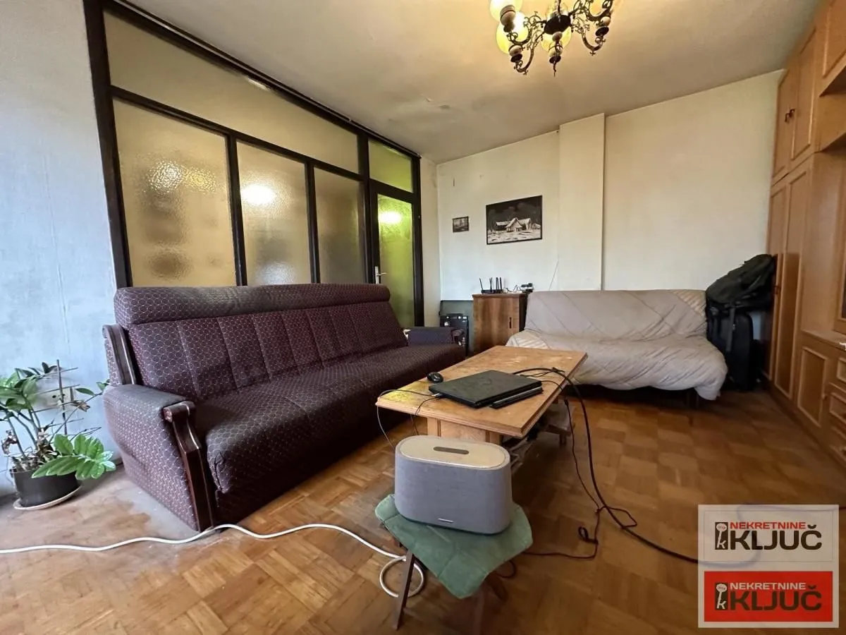 Prodaja, trosoban stan, 71m², Bulevar Oslobodjenja, Novi Sad Sve Podlokacije