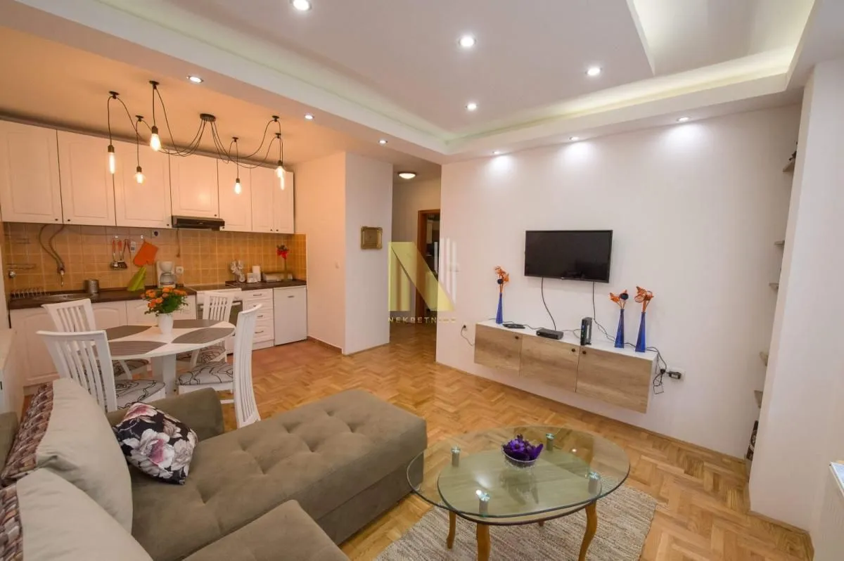 Izdavanje, jednosoban stan, 35m², Podbara, Novi Sad Sve Podlokacije