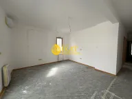 Prodaja, četvorosoban stan, 73m², Kluz, Zvezdara Sve Podlokacije - image 7
