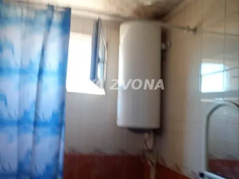 Sale, house, 100m², Perlez, Zrenjanin - image 12