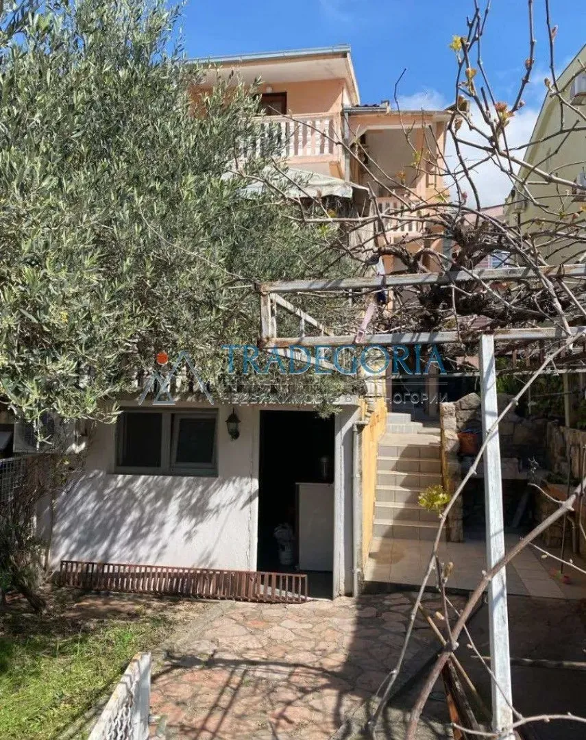 Prodaja, kuća, 220m², Sutomore, Bar