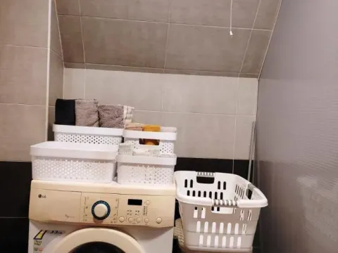 Izdavanje, trosoban stan, 90m², Centar, Niš - image 42