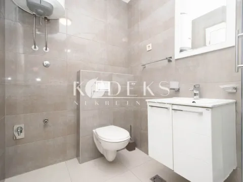 Rent, office space, 45m², Zabjelo, Podgorica - image 6