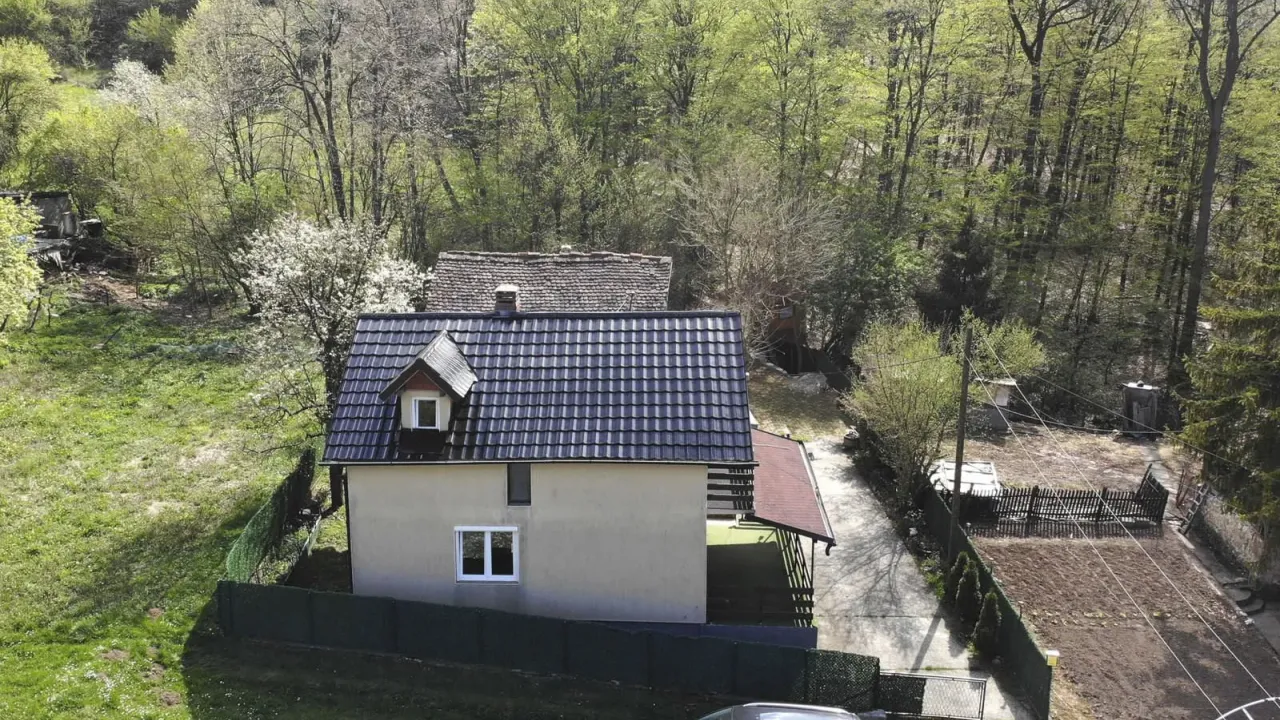 Prodaja, kuća, 187m², Banja Koviljača, Loznica