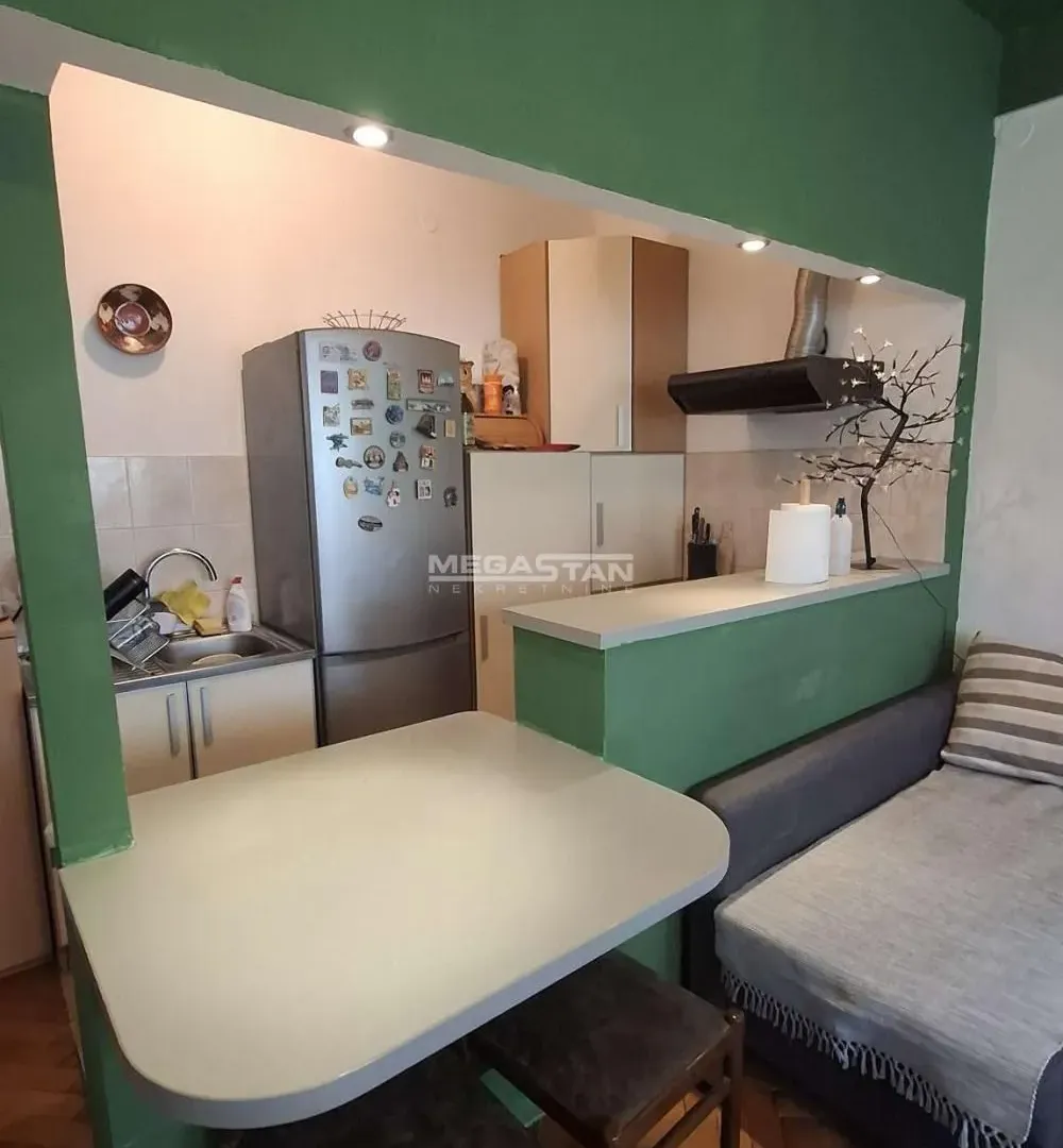 Sale, two bedroom apartment, 48m², Profesorska Kolonija, Palilula Sve Podlokacije