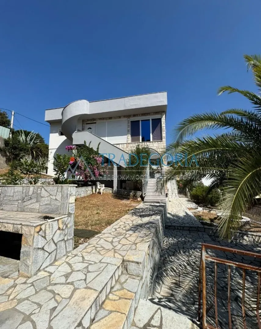 Prodaja, kuća, 128m², Utjeha, Bar