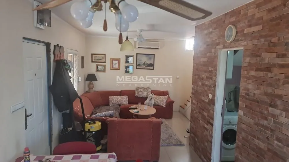 Prodaja, kuća, 90m², Srebrno jezero, Veliko Gradište