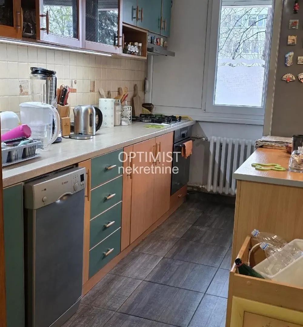 Prodaja, četvorosoban stan, 68m², Novi Beograd Sve Podlokacije, Beograd