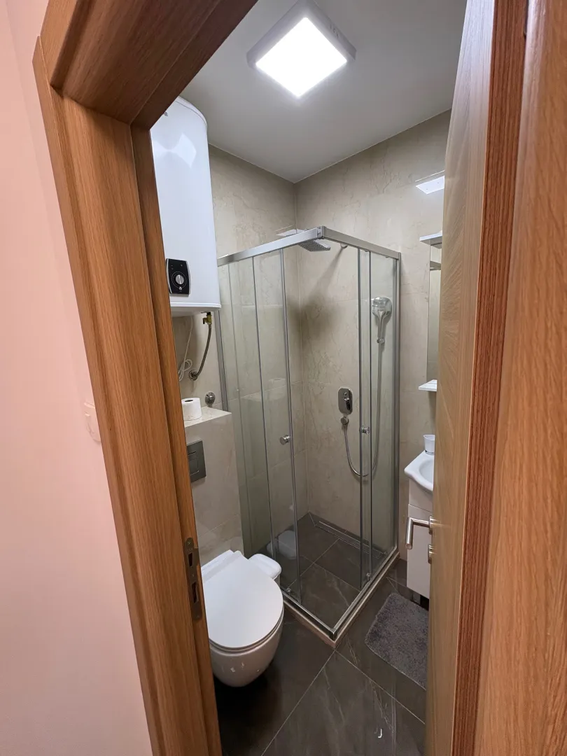 Rent, three bedroom apartment, 100m², Tološka šuma, Podgorica