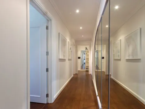 Sale, two bedroom apartment, 90m², Porto Montenegro, Tivat - image 16