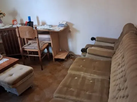 Prodaja, kuća, 92m², Kertvaroš, Subotica - image 11