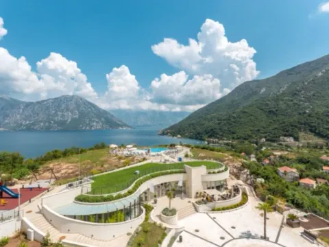 Prodaja, jednosoban stan, 58m², Morinj, Kotor - image 11
