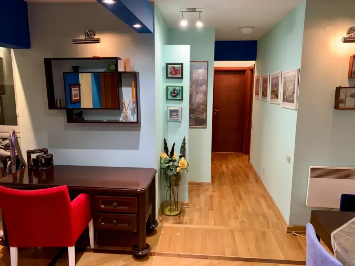 Prodaja, dvosoban stan, 86m², Centar, Budva