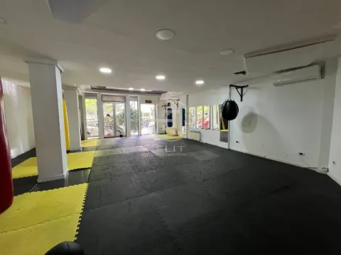 Sale, office space, 110m², Centar, Novi Sad