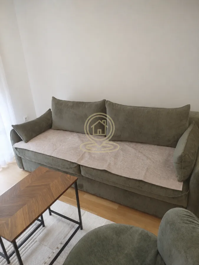 Izdavanje, trosoban stan, 54m², Telep, Novi Sad Sve Podlokacije