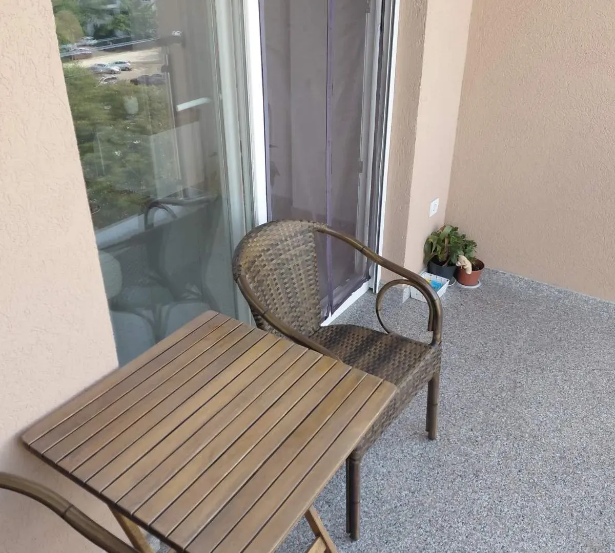 Rent, one bedroom apartment, 47m², Centar, Bar