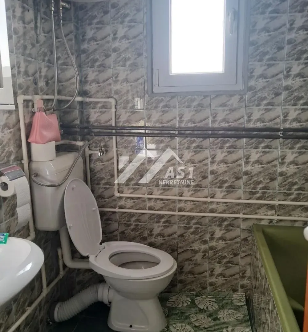 Prodaja, kuća, 300m², Centar, Kotor