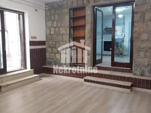 Rent, two bedroom apartment, 50m², Košutnjak, Beograd