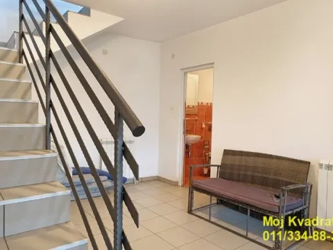 Izdavanje, kuća, 205m², Karaburma, Palilula Sve Podlokacije - image 15