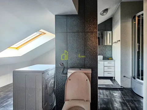 Sale, five bedroom apartment, 175m², Gorica C, Podgorica - image 4