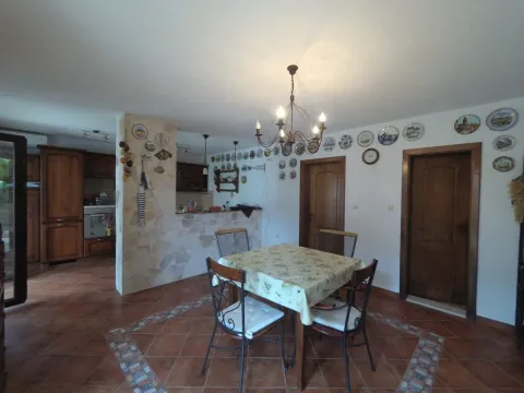 Sale, house, 230m², Prčanj, Kotor - image 7