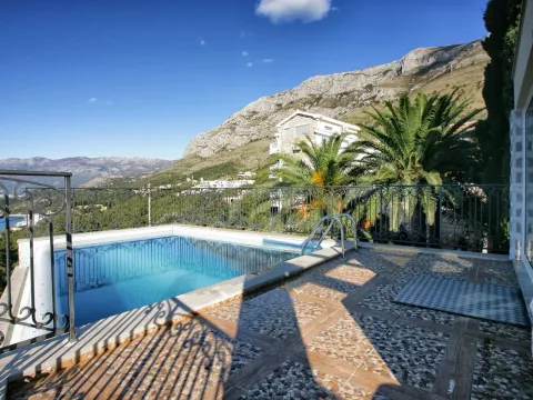 Sale, house, 434m², Reževići, Budva - image 14