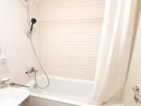 Rent, one bedroom apartment, 46m², Zagorič, Podgorica - image 10