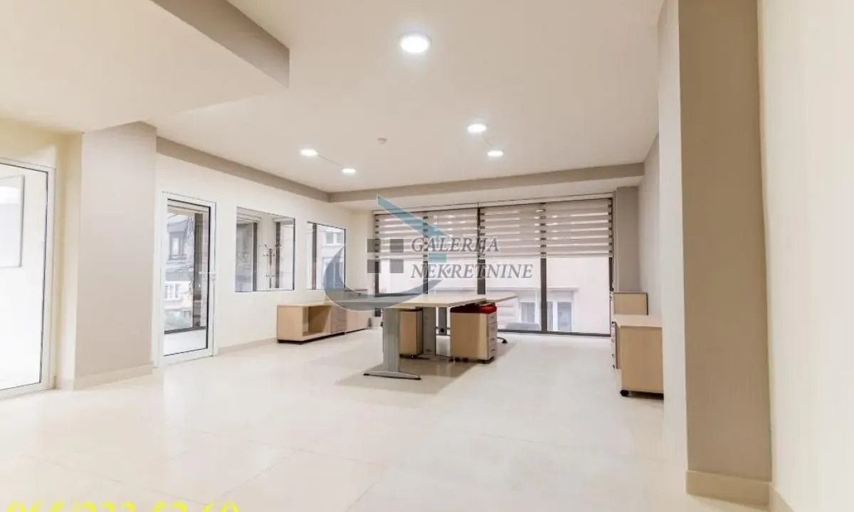 Rent, office space, 91m², Vračar Hram, Vračar Sve Podlokacije