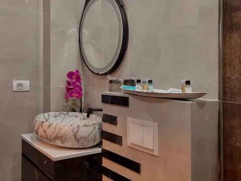 Izdavanje, jednosoban stan, 50m², Ulcinj, Crna Gora - image 24