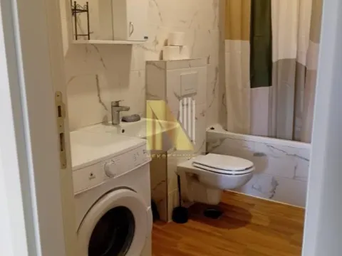 Izdavanje, jednosoban stan, 43m², Cara Dušana, Novi Sad Sve Podlokacije - image 8