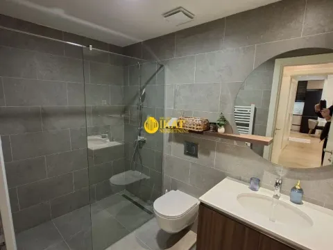 Izdavanje, trosoban stan, 74m², Savski Venac, Beograd - image 14