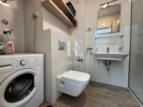 Izdavanje, jednosoban stan, 53m², City Kvart, Podgorica - image 6