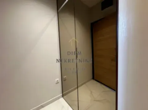 Sale, one bedroom apartment, 40m², Dalmatinska ulica, Podgorica - image 2