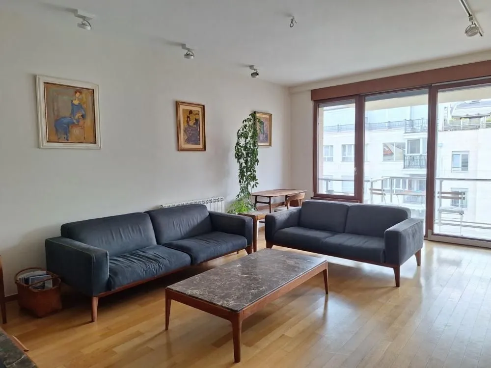 Izdavanje, trosoban stan, 102m², Vračar Hram, Vračar Sve Podlokacije