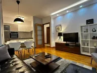 Izdavanje, jednosoban stan, 45m², City Kvart, Podgorica - image 1