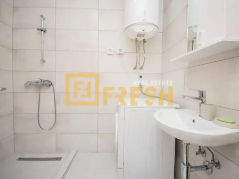 Izdavanje, jednosoban stan, 42m², Zabjelo, Podgorica - image 11