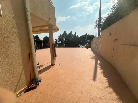 Sale, house, 515m², Bar, Crna Gora - image 2