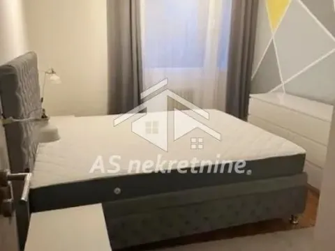 Izdavanje, trosoban stan, 74m², Tašmajdan, Palilula Sve Podlokacije - image 4