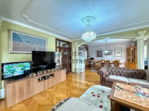 Sale, house, 752m², Zelenika, Podgorica - image 9