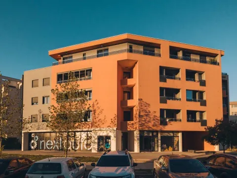 Rent, two bedroom apartment, 67m², Blok 9, Podgorica - image 4