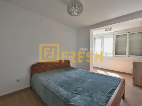 Rent, one bedroom apartment, 60m², Blok 5, Podgorica - image 9