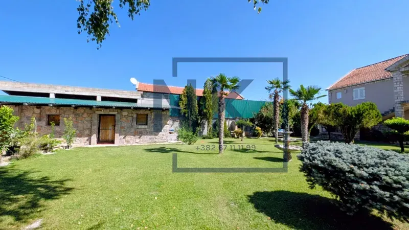 Izdavanje, kuća, 150m², Donja Gorica, Podgorica